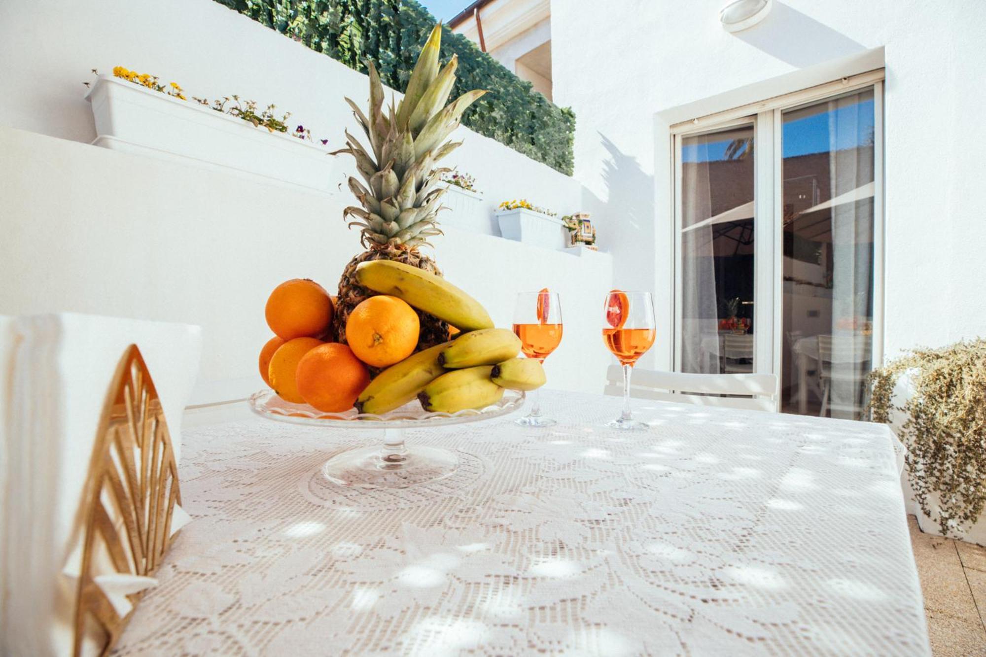 Maria House With Private Garden Olbia Exterior photo