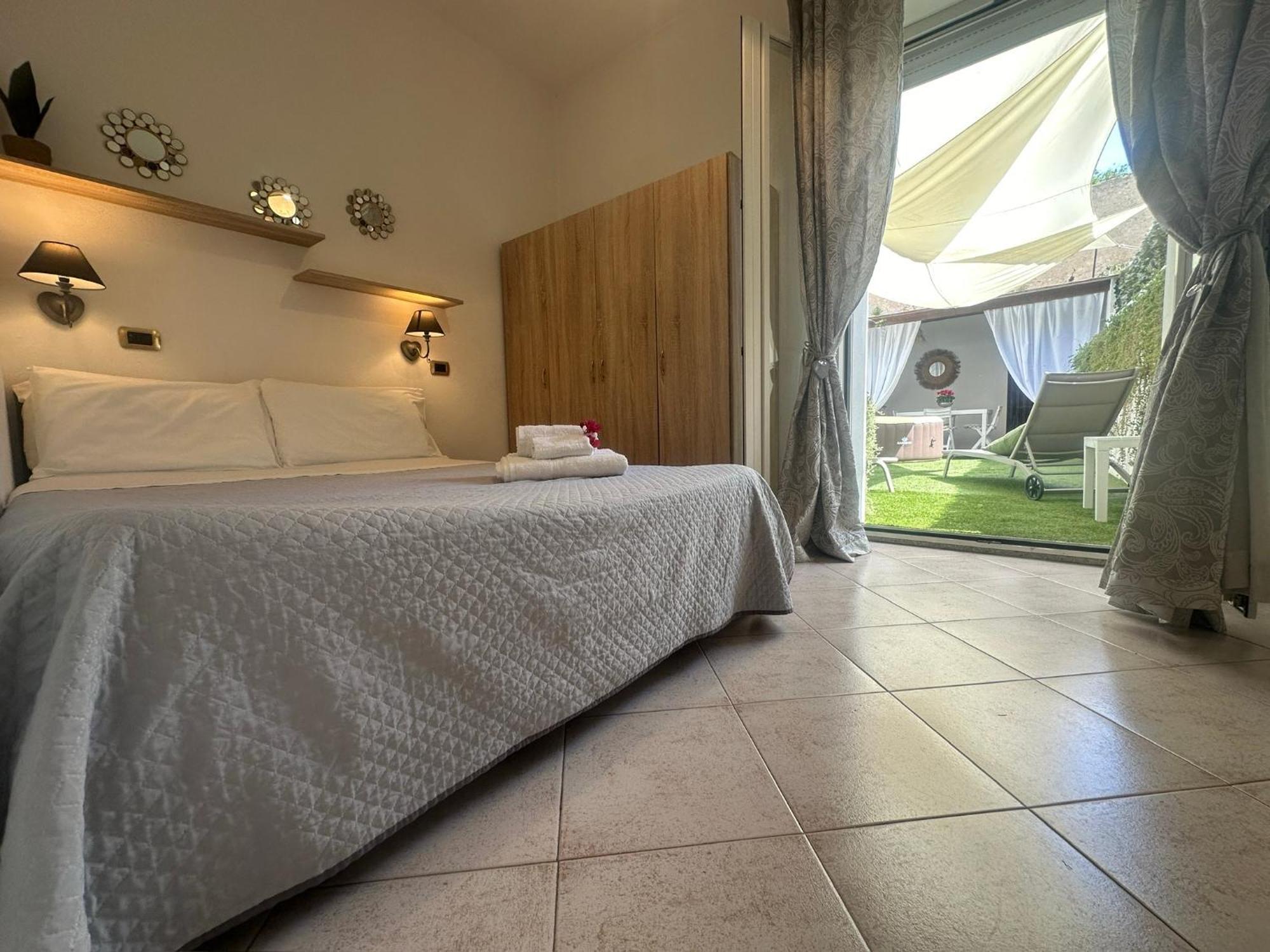 Maria House With Private Garden Olbia Exterior photo